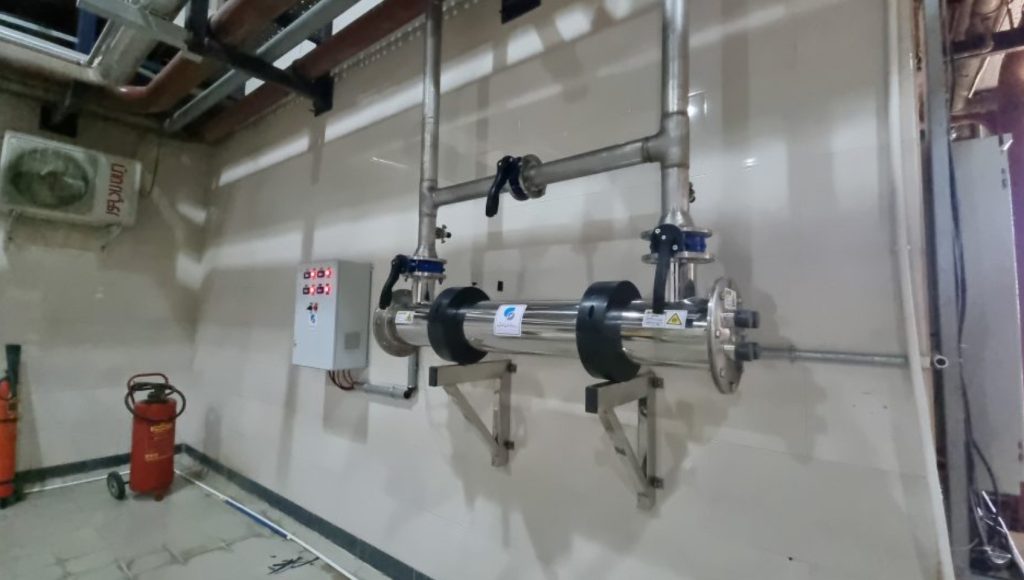 دستگاه یووی پرورش ماهی چیست؟ | بررسی کامل و خرید